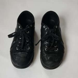 Ferragamo 8 Mens Black Leather Sneakers